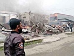 31 Unit Ruko di Gunungsitoli Hangus Terbakar