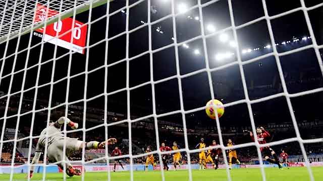 AC Milan Bungkam AS Roma 3-1, Ini Daftar Skor dan Klasemennya