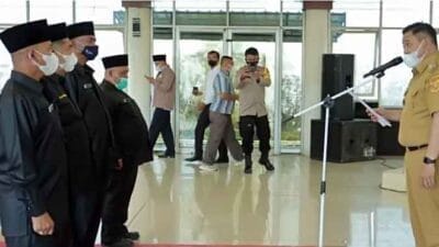Bupati Dairi Ingatkan Pentingnya Zakat pada Masa Pandemi Covid-19