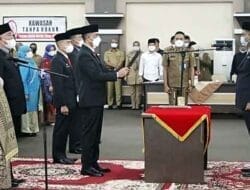 Bupati Solok H Epyardi Asda Lantik Sekda Beserta Pejabat Eselon II