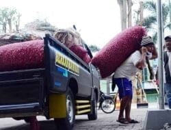 Gibran Undang Puan Resmikan Pasar Legi