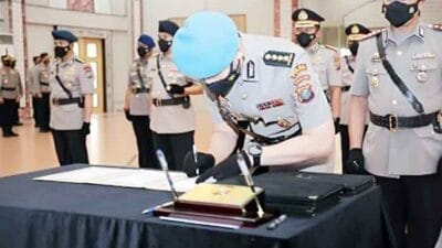 Kapolda Sumut RZ Panca Putra Serah Terima Jabatan 16 Pejabat Utama