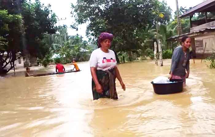 Ribuan Warga Aceh Timur Mengungsi Akibat Banjir