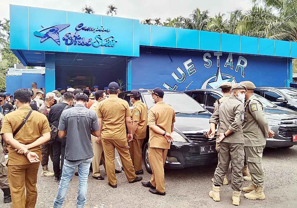 Tiga Diskotek Disegel Karena Tak Miliki Izin dan Resahkan Warga