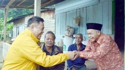 Bupati Dairi Bermalam di Alur Subur