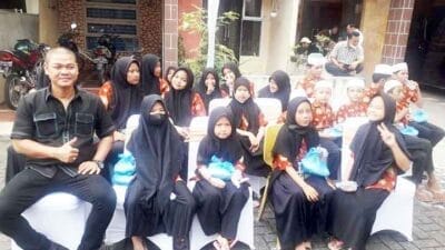 Isrohman Ikhsan Hidayat Hutabarat Santuni Anak Yatim Piatu