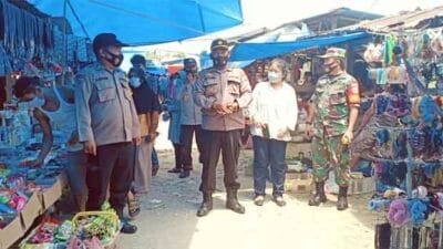 Polsek Parongil dan Tim Gabungan Operasi Yustisi ke Pasar