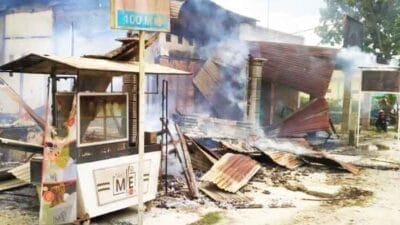 Tiga Ruko dan Dua Kios Hangus Terbakar