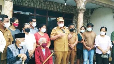 Bupati Eddy Berutu Sosialisasi Pelebaran Jalan