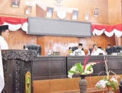 Fraksi-Fraksi di DPRD Solok Sampaikan Pandangan Umum Tentang Tiga Ranperda