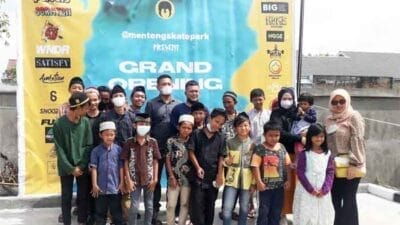 Menteng Skatepark Gelar Grand Opening dan Santuni Puluhan Anak Yatim Piatu