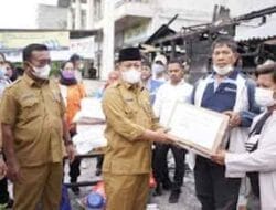 Pemko Tanjungbalai Bantu Korban Kebakaran