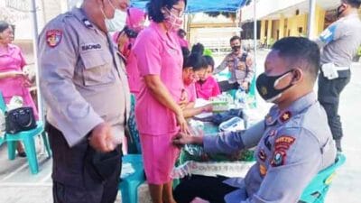 Polsek Medan Timur Gelar Pasar Murah
