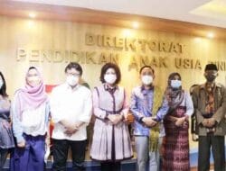 Bunda PAUD Dairi Romy Mariani dan Kadisdik Audiensi dengan Dirjen PAUD