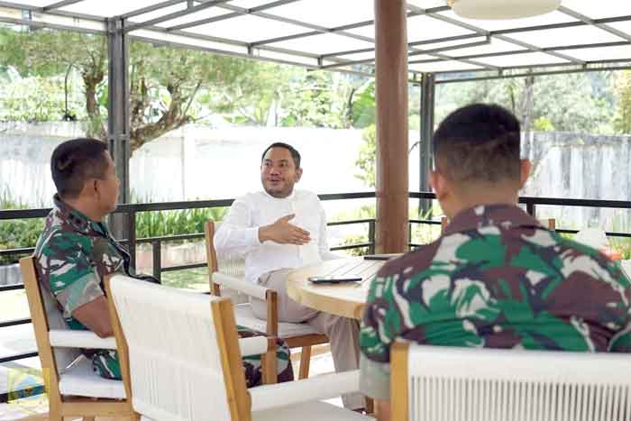 Dandim 0206/Dairi Silaturahmi dengan Bupati Pakpak Bharat