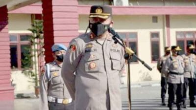 Kapolres Pelabuhan Belawan Apel Pergeseran Pasukan Operasi Mantap Huta Toba 2022