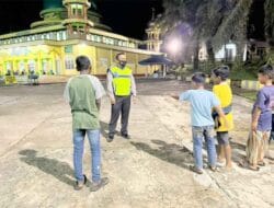 Polsek Besitang Laksanakan Patroli dan Imbau Anak-anak Tidak Main Petasan