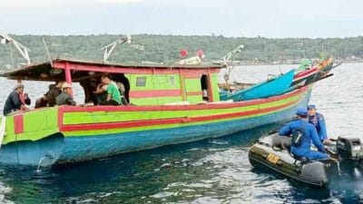 Sat Polairud Polres Nias Laksanakan Patroli di Sepanjang Pantai Laut Gunungsitoli