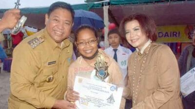 Bupati Eddy Berutu Tutup FLS2N Tingkat Kabupaten