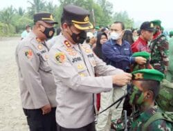 Kapolres Batubara Tutup Latihan Yudhawastu Pramuka dan Tradisi Pembaretan Prajurit Infanteri