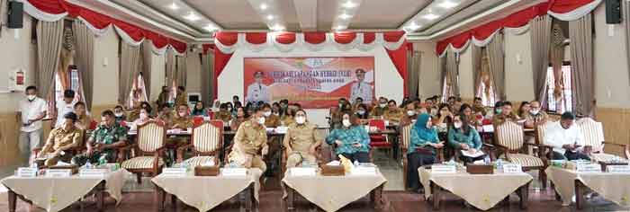 Tim Verifikasi Lapangan Hybrid Kementerian PP dan PA Lakukan Evaluasi di Pakpak Bharat