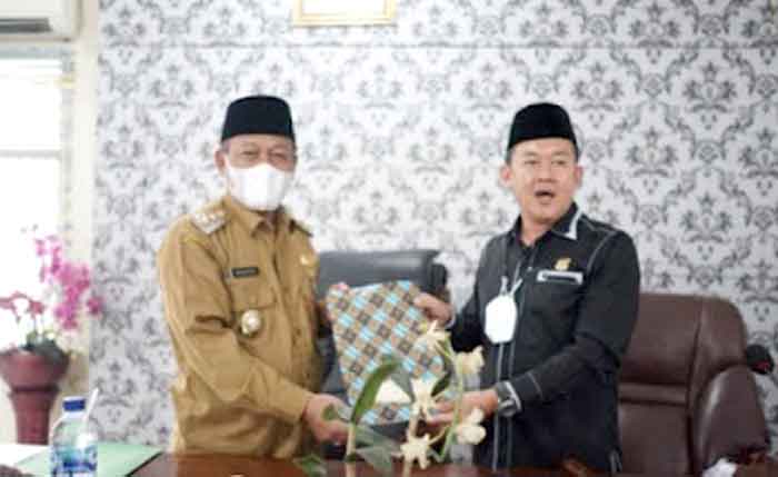 Paripurna DPRD Kota Tanjungbalai Tentang Penyampaian SK DPRD Atas LKPJ Walikota