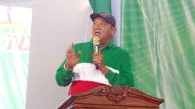 Afandin Ingin Anak Berprestasi Dapat Beasiswa Desa