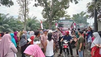 Aksi Unjuk Rasa Ratusan Warga Lingkungan Banten Kelurahan Kuala Terulang Lagi
