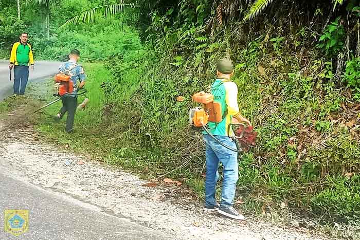 Bupati Ajak Jajaran Bersihkan Lingkungan