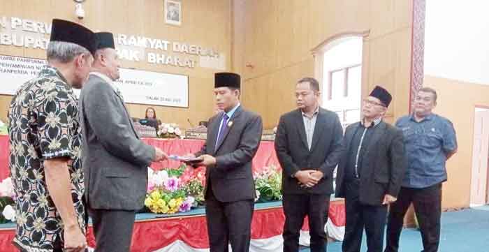 DPRD Pakpak Bharat Gelar Paripurna Ranperda Pertanggungjawaban Pelaksanaan APBD 2021
