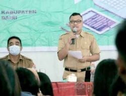Melatih Tenaga Pendidik SD dan SMP Dairi Melek Teknologi Digital dengan Belajar Coding