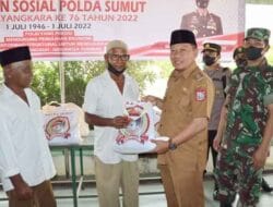 Plt Walikota Hadiri Bakti Sosial Penyerahan Paket Sembako