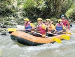 Rafting di Lae Ordi Bupati Ajak Pecinta Arung Jeram Kunjungi Pakpak Bharat