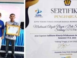 MAN 1 Deli Serdang Raih Penghargaan IKPA Terbaik I Semester I TA 2022