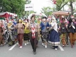 Bupati Zahir Hadiri Parade dan Gebyar Berkebaya Provsu