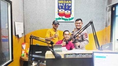 Humas Poldasu Beri Imbauan Kamtibmas dan Call Center 110 Polri di Radio Suara Medan