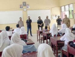 Goes To School Sihumas Polres Langkat ke SMAN 1 Stabat