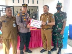 Pembagian 10.000 Bendera Kepada Masyarakat Desa Perkebunan Dolok