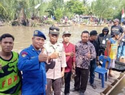 Pengamanan dan Monitoring Polsek Secanggang Dalam Lomba Dayung Sampan Tradisional