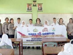 Polwan Polres Langkat Laksanakan Kegiatan Goes To School di Beberapa SMA