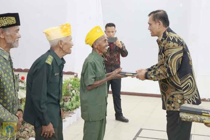 Wabup Pakpak Bharat Hadiri Silaturahmi dengan Legiun Veteran