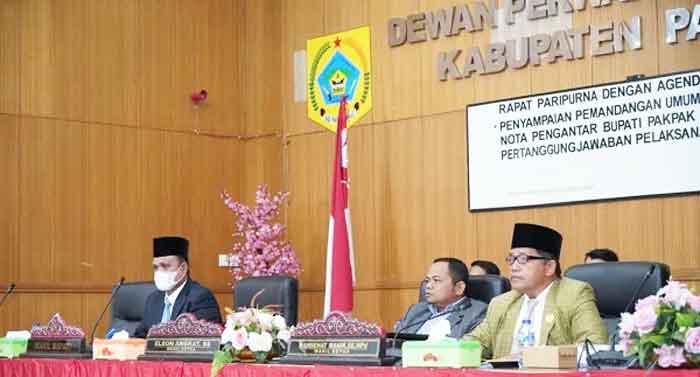 Wabup Pakpak Bharat Hadiri Paripurna Pembahasan LKPJ