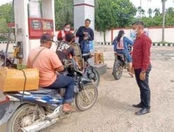 Personil Polsek Salapian Laksanakan Monitoring dan Pengecekan Stok BBM di SPBU 14.207.1112 Tanjung Langkat