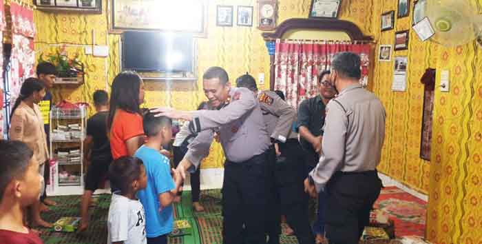 Sat Samapta Polrestabes Medan Berbagi Kasih Kepada Anak Yatim Piatu