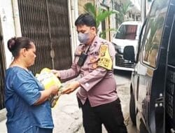 Polsek Medan Timur Berikan Bansos Kepada Warga Kurang Mampu