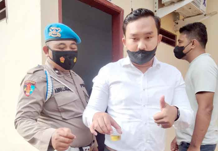 Satres Narkoba Polres Langkat Laksanakan Tes Urine Terhadap Personel