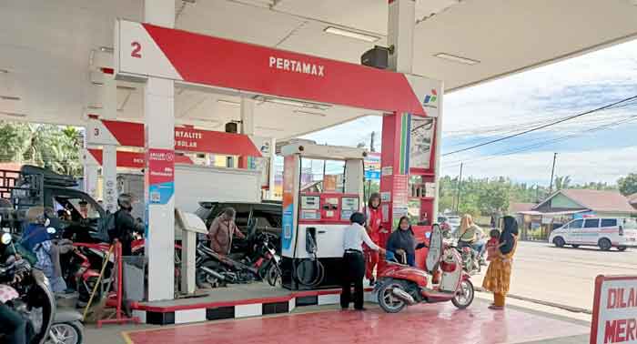 Polsek Hinai Monitoring Stok Ketersediaan BBM di SPBU
