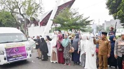 Wali Kota Tanjungbalai Lepas Jamaah Umrah PT Gadika Expressindo Tours & Travel