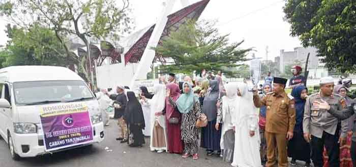 Wali Kota Tanjungbalai Lepas Jamaah Umrah PT Gadika Expressindo Tours & Travel