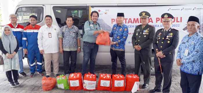 828 Paket Sembako Bantuan Korban Banjir Diterima Pemkab Langkat dari SKK Migas Sumbagut